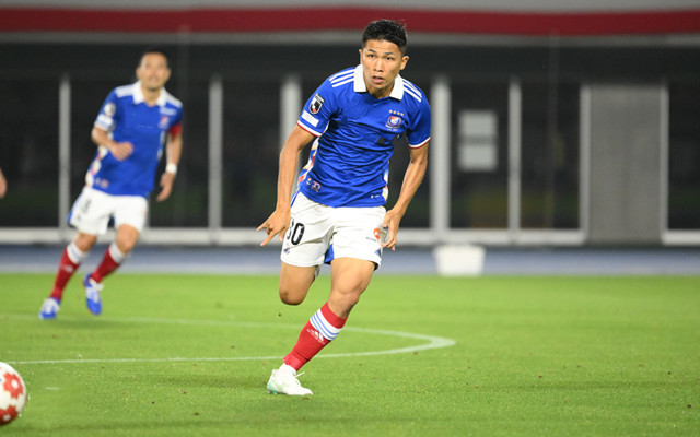 柏林联球队连胜连胜士气高涨，战绩斐然