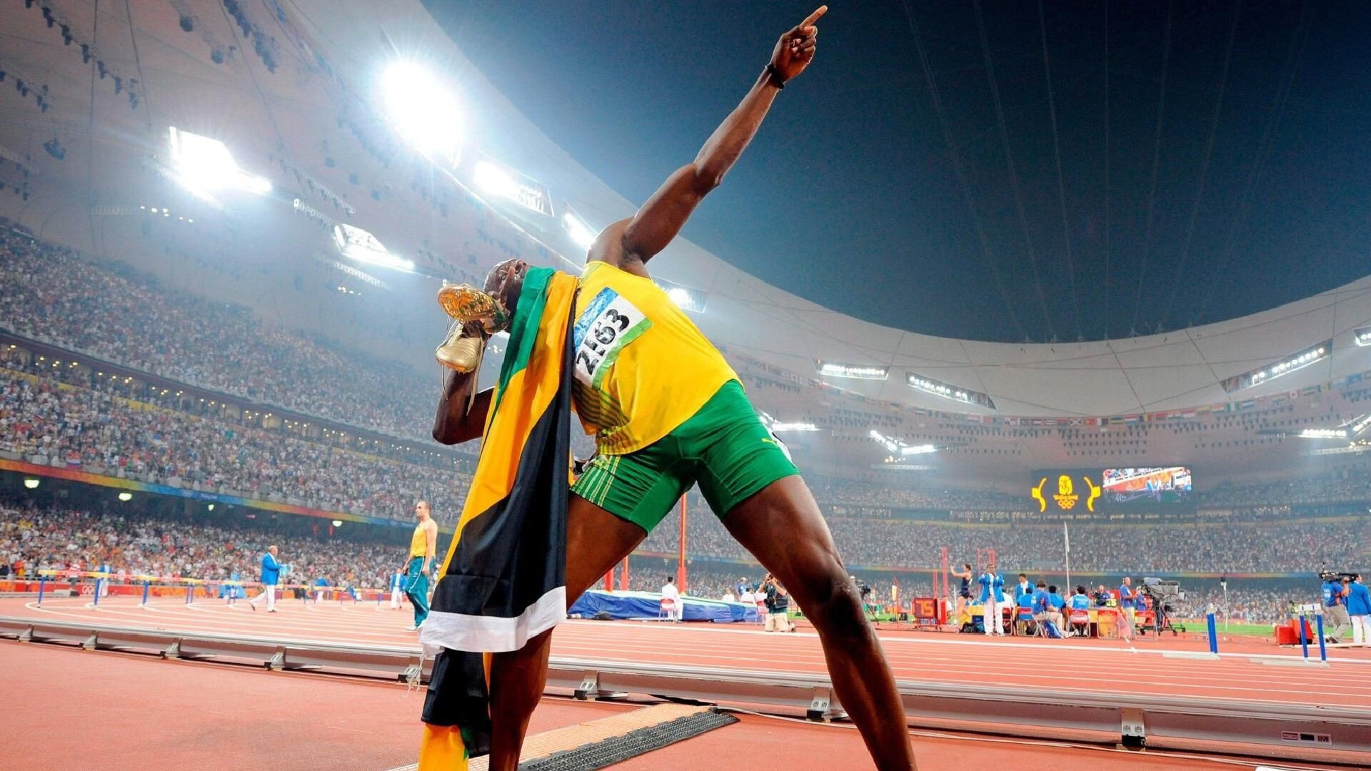 开云体育登录-坚韧蓝狮难挡德甲新王怒火！孔德末节超神接管比赛，英格兰吞下苦果